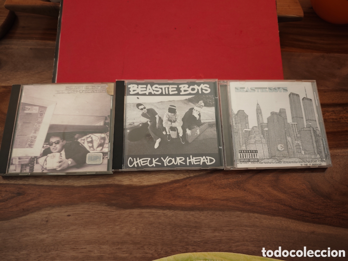 CDs de m&uacute;sica: Conjunto de 3 CDs del grupo Beastie Boys. Check Your Head ,To The 5 Boroughs,Ill Communication