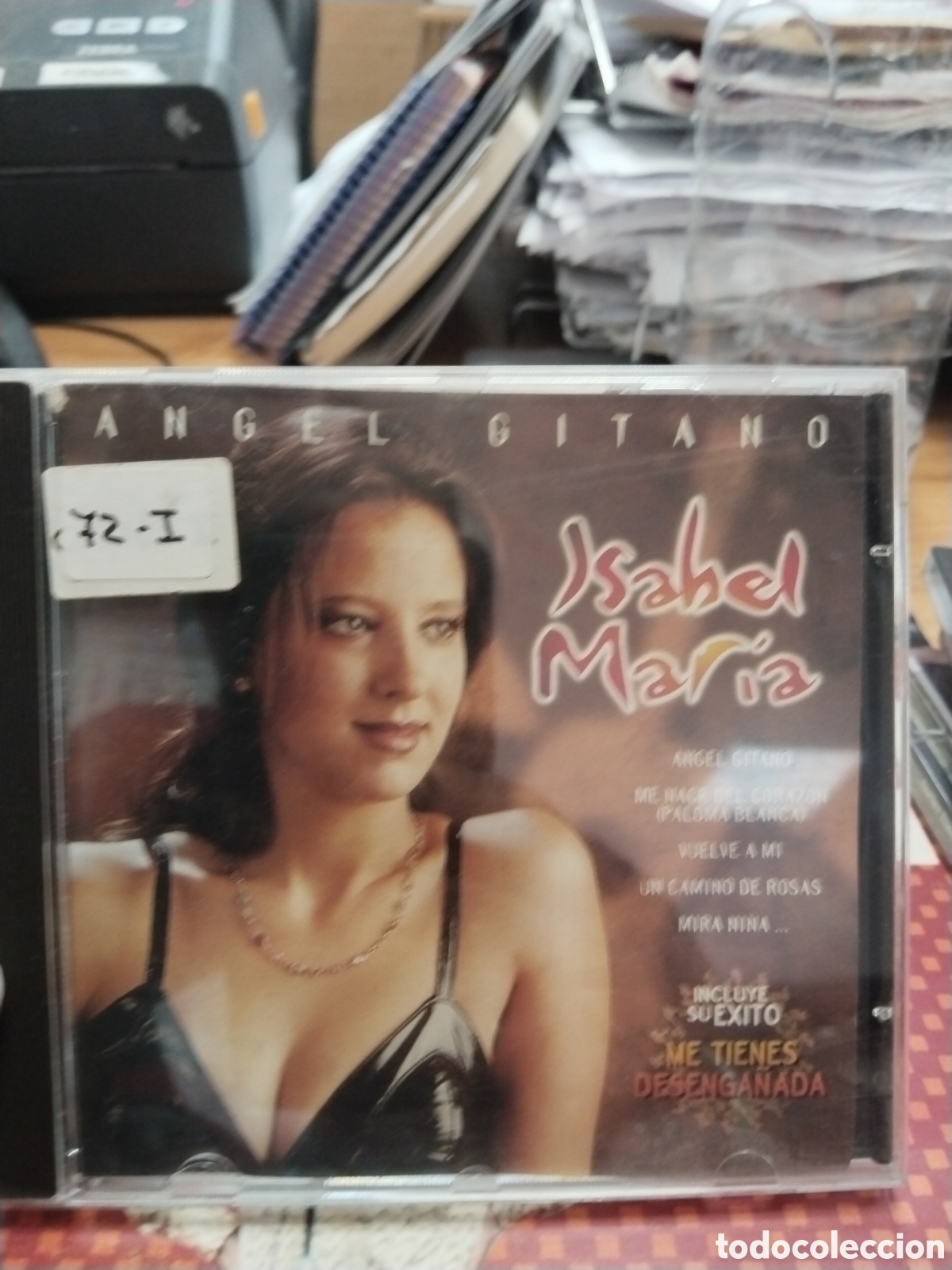 Musik-CDs: Isabel Mar&iacute;a &Aacute;ngel gitano cede con doce temas