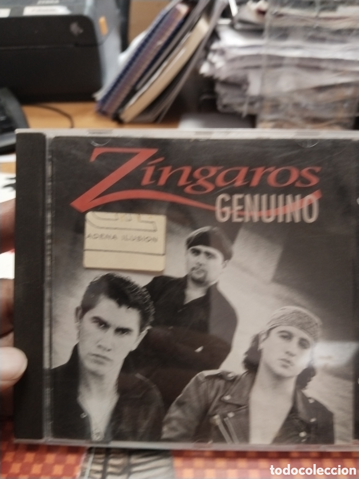CDs de m&uacute;sica: Z&iacute;ngaros genuino cede con diez temas