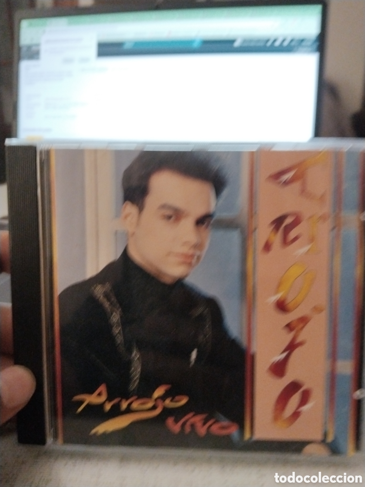 CDs de m&uacute;sica: Arroj&oacute; a rojo vivo cd