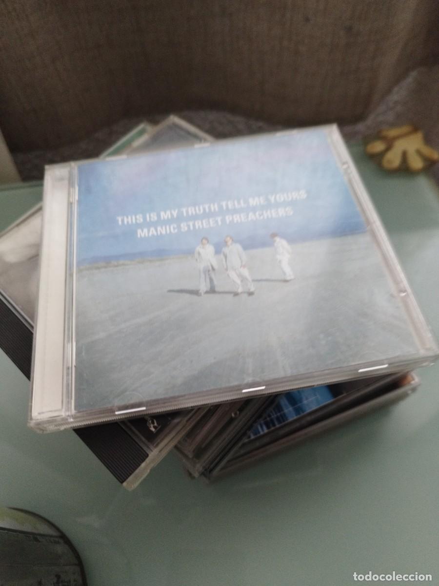 CDs de m&uacute;sica: Reservado. Lote de 5 cds y cuatro hojas eroticas.