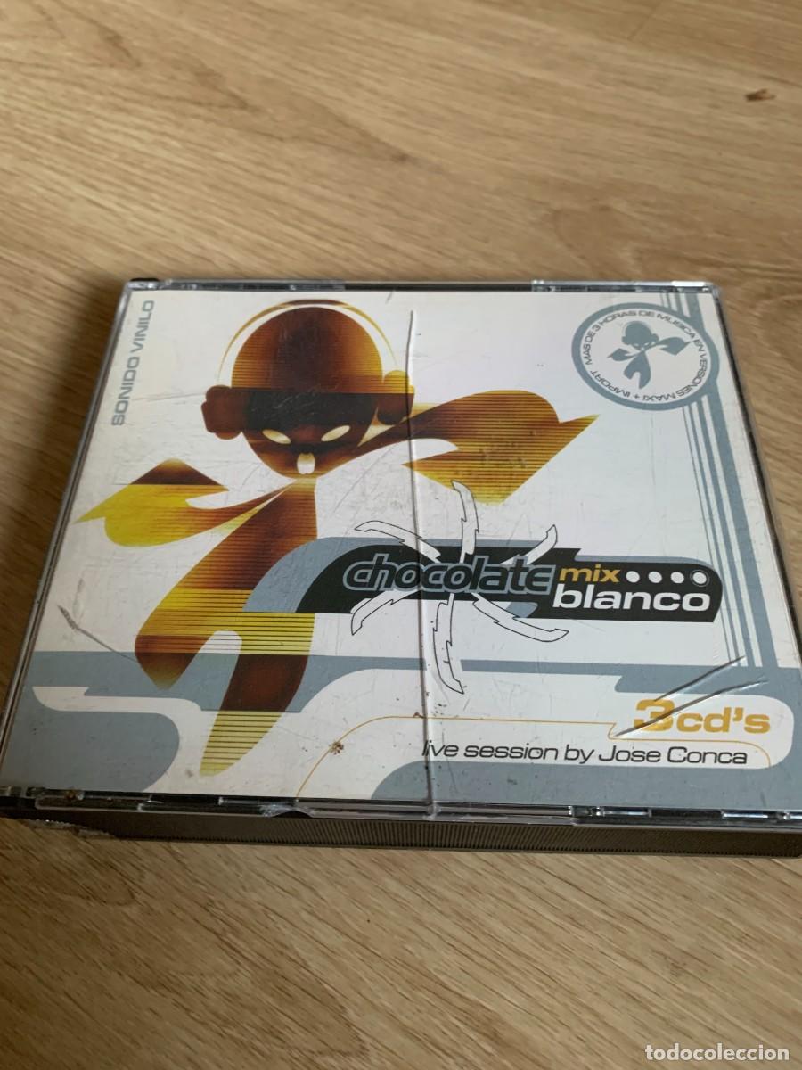 CDs de m&uacute;sica: TRIPLE CD. CHOCOLATE MIX BLANCO. ESTUCHE ROTO, DISCOS BASTANTE BIEN.