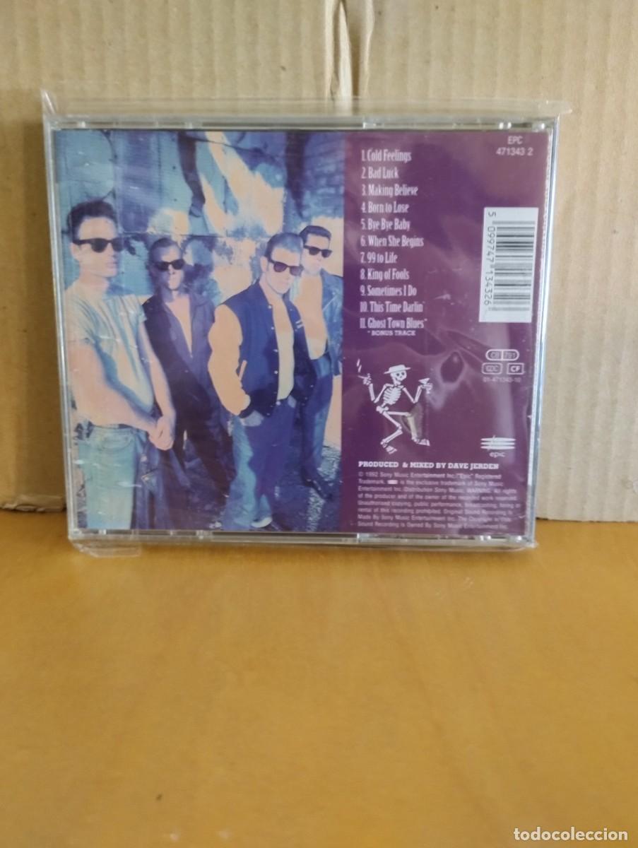 CDs de m&uacute;sica: SOCIAL DISTORTION ----SOMEWHERE BETWEEN HEAVEN AND HELL - Foto 2