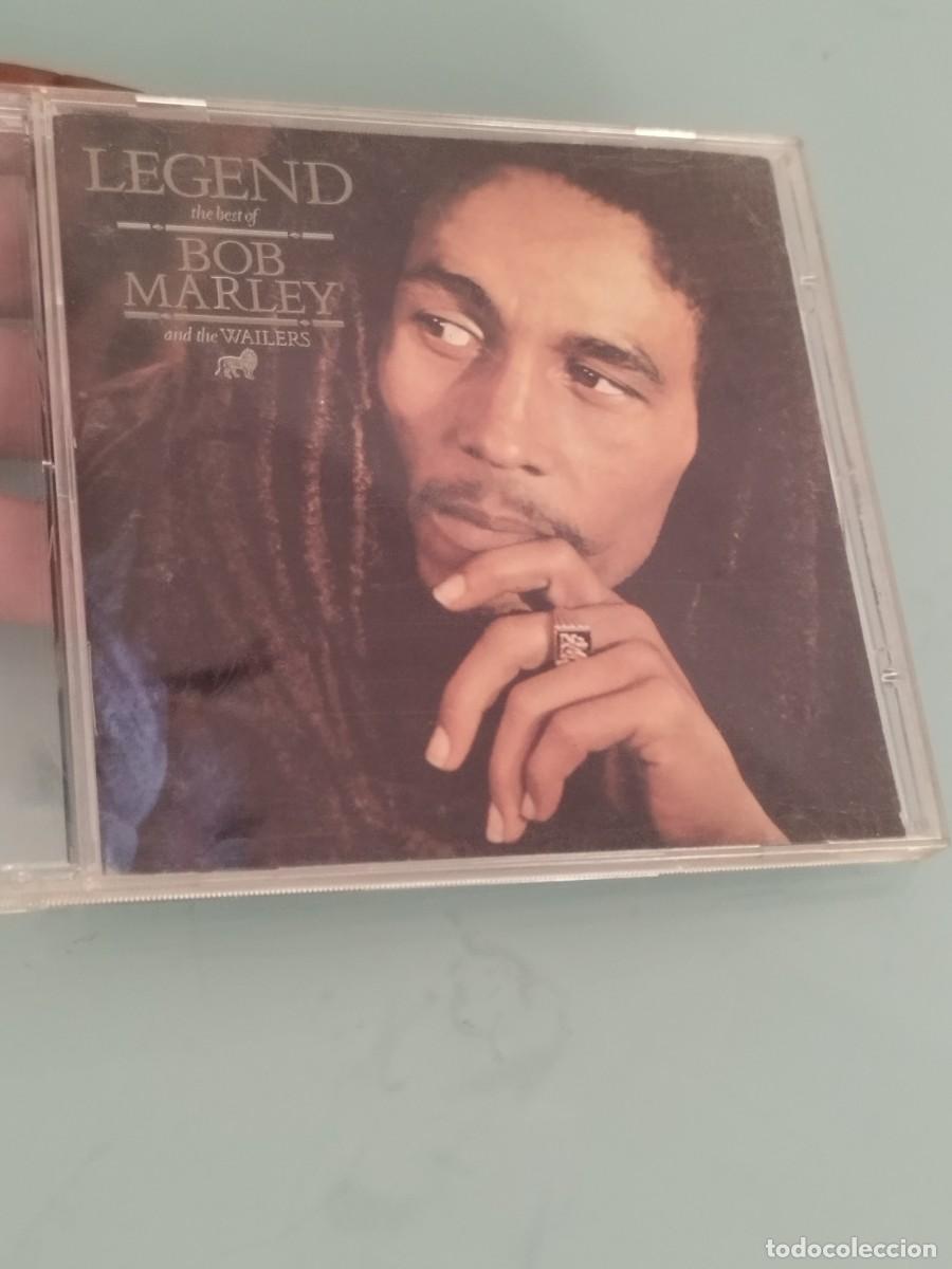CD de M&uacute;sica: The Best of Bob Marley and the Wailers. Cd en caja fina y con libreto.
