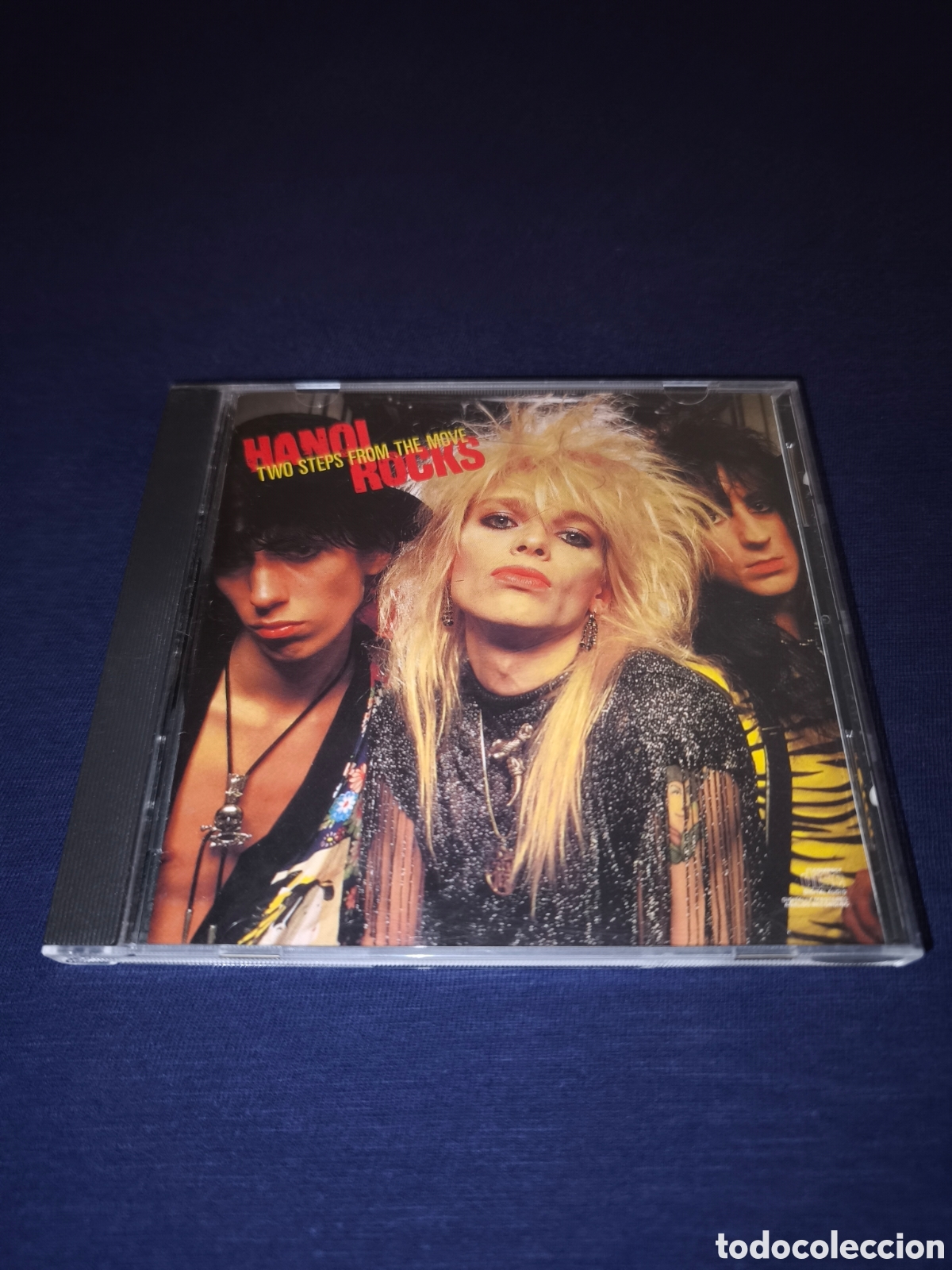 CDs de m&uacute;sica: Hanoi Rocks Two steps from the move