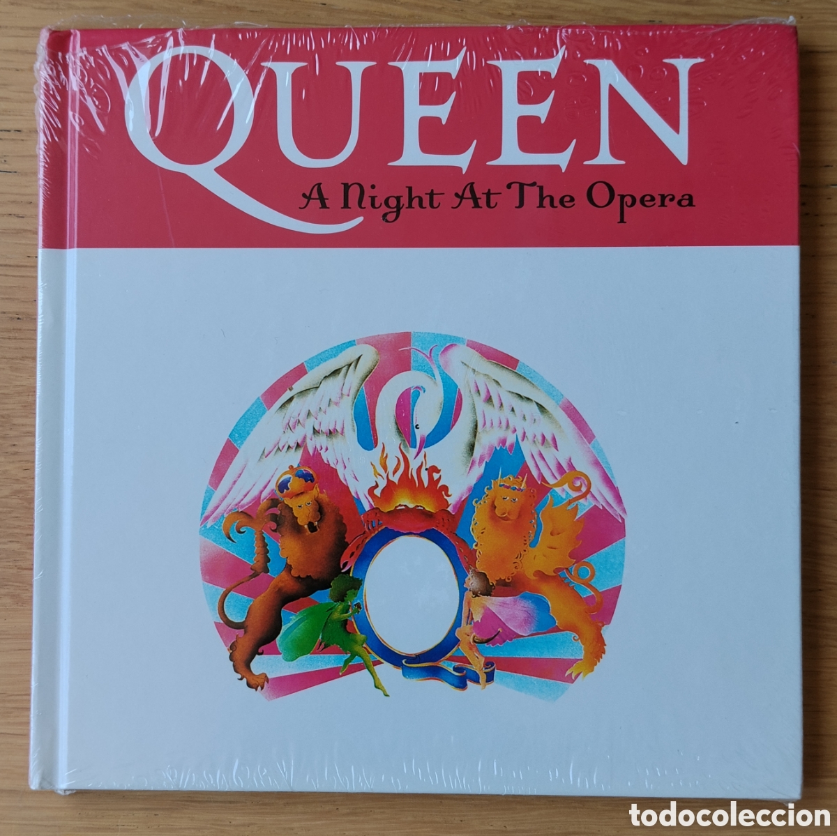 CDs de m&uacute;sica: QUEEN: &rdquo;A NIGHT AT THE OPERA&rdquo; DIGIBOOK (CD+LIBRO) 2008 - EDICI&Oacute;N REMASTERIZADA