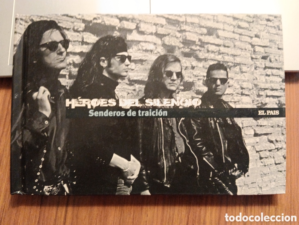 CDs de m&uacute;sica: H&eacute;roes del Silencio, Senderos de traici&oacute;n, El Pa&iacute;s