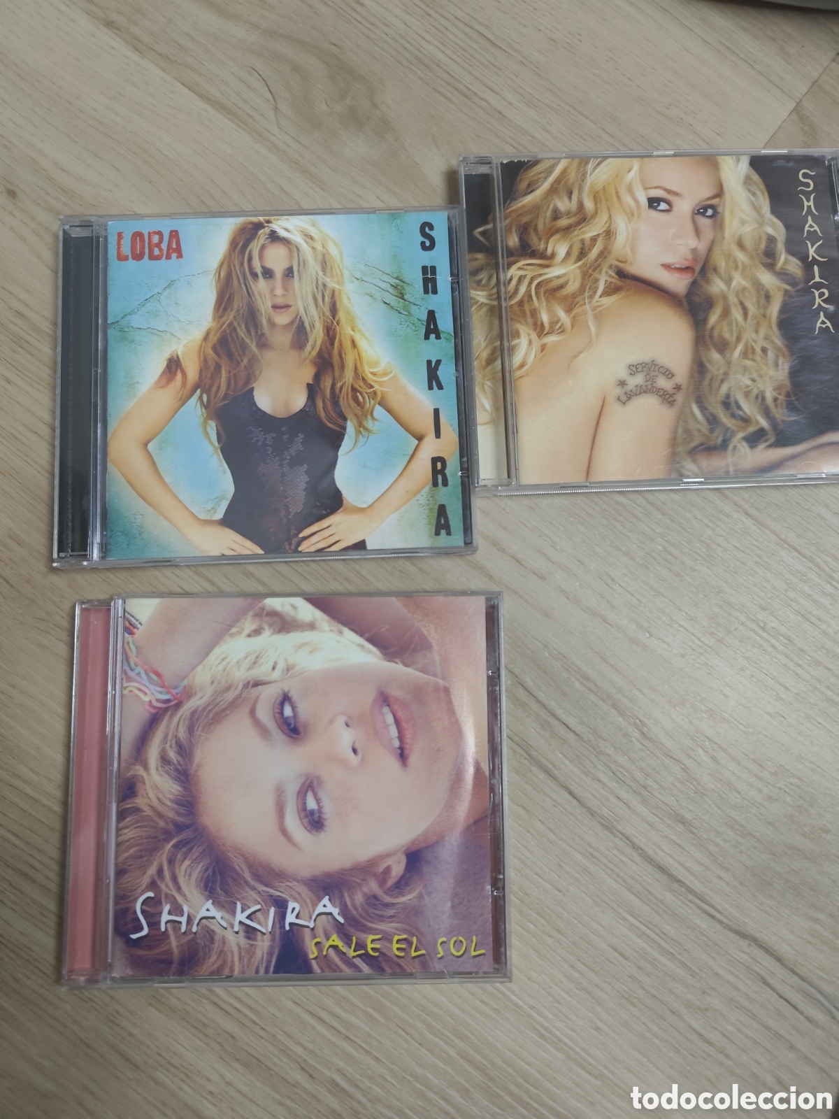CDs de m&uacute;sica: Discograf&iacute;a Shakira, 3 unidades