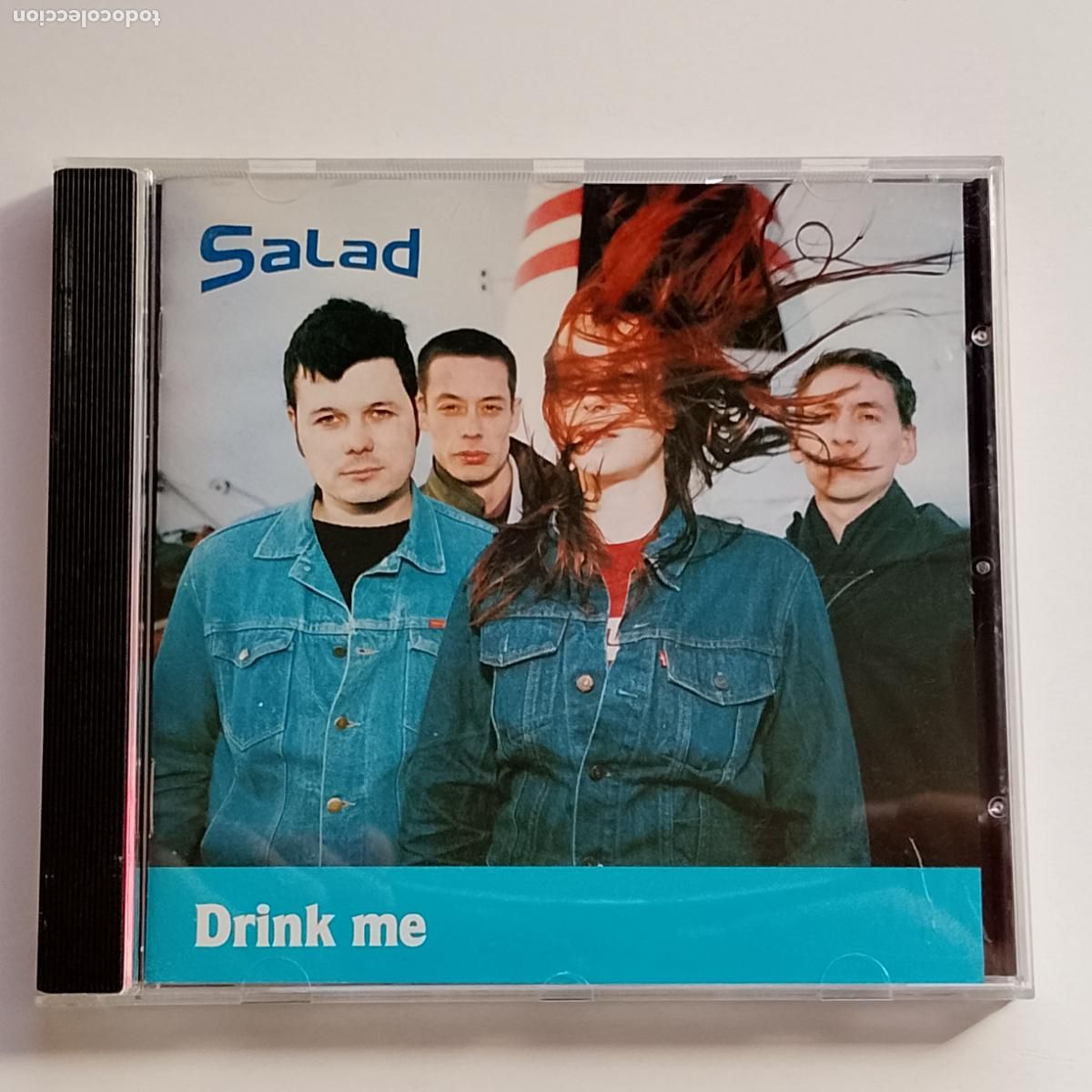 CDs de m&uacute;sica: Salad-Drink Me (CD Island 1995) portada Martin Parr. Elastica, Breeders, PJ Harvey, Primitives