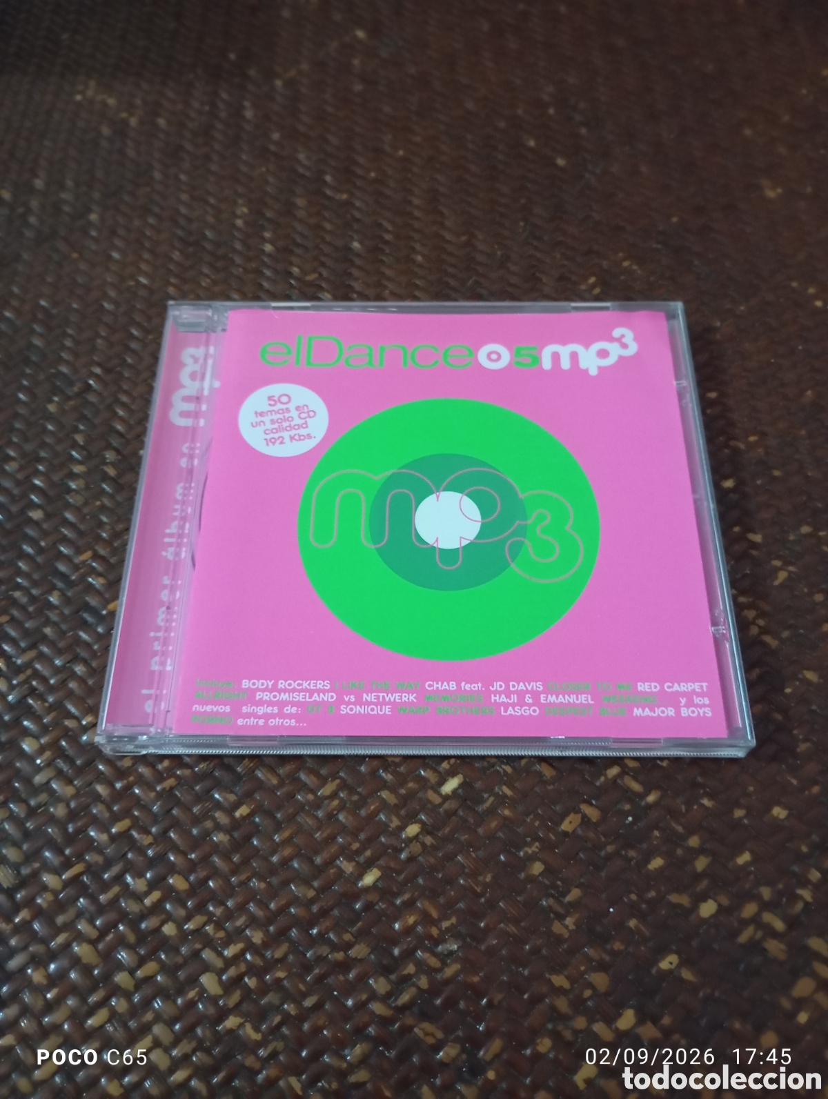 CDs de m&uacute;sica: El dance 5 MP3 CD como nuevo