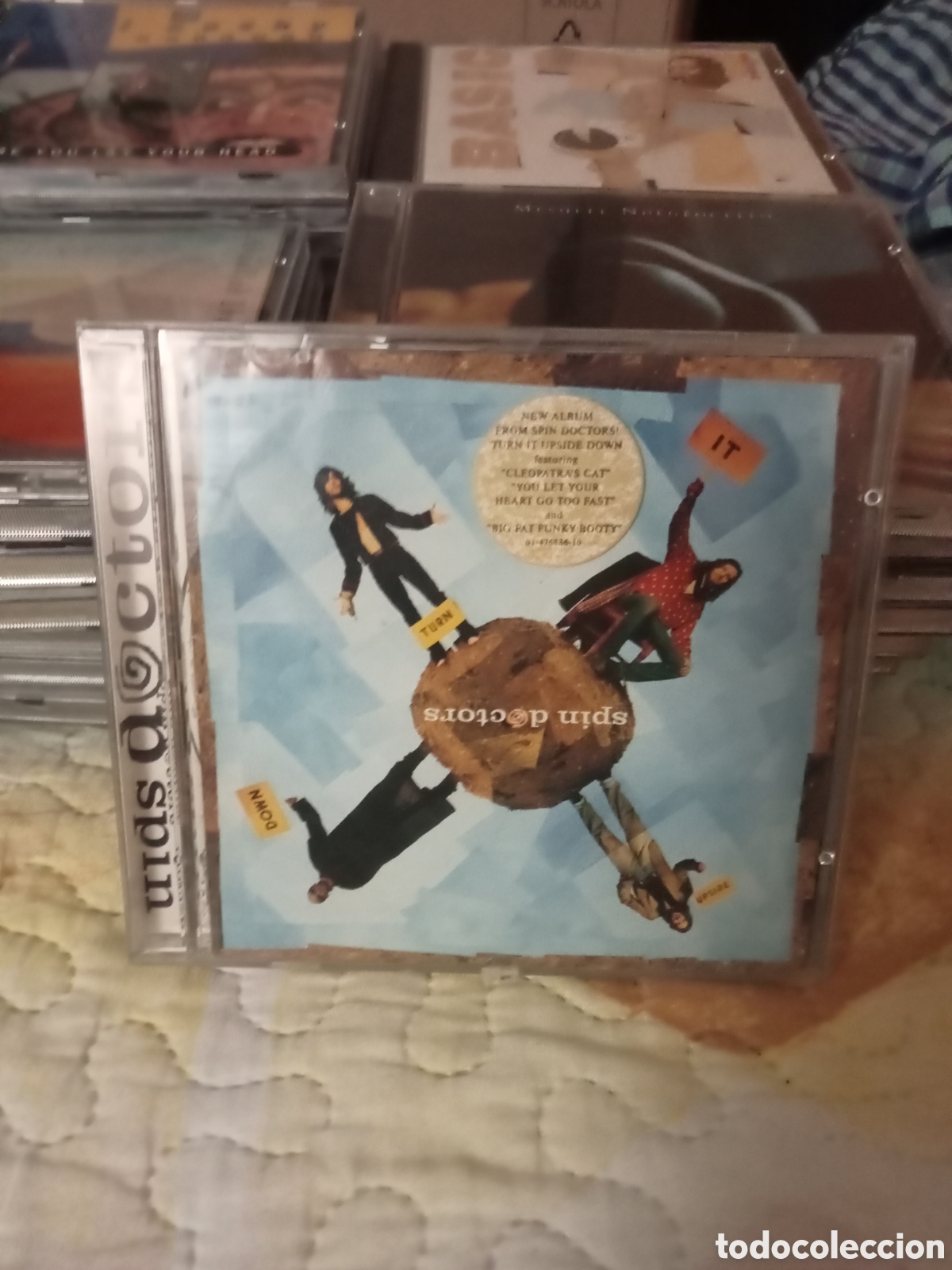 CDs de m&uacute;sica: Spin doctors turn It upside down