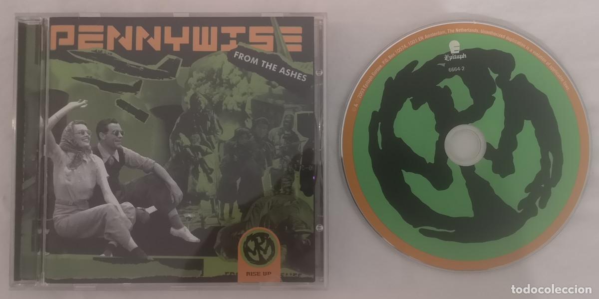 CDs de m&uacute;sica: (1) CD PENNYWISE FROM THE ASHES 2003