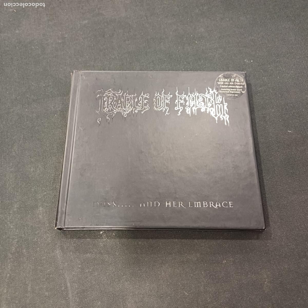 CDs de m&uacute;sica: CRADLE OF FILTH/DUSK AND HER EMBRACE/CD METAL DIGIPACK.