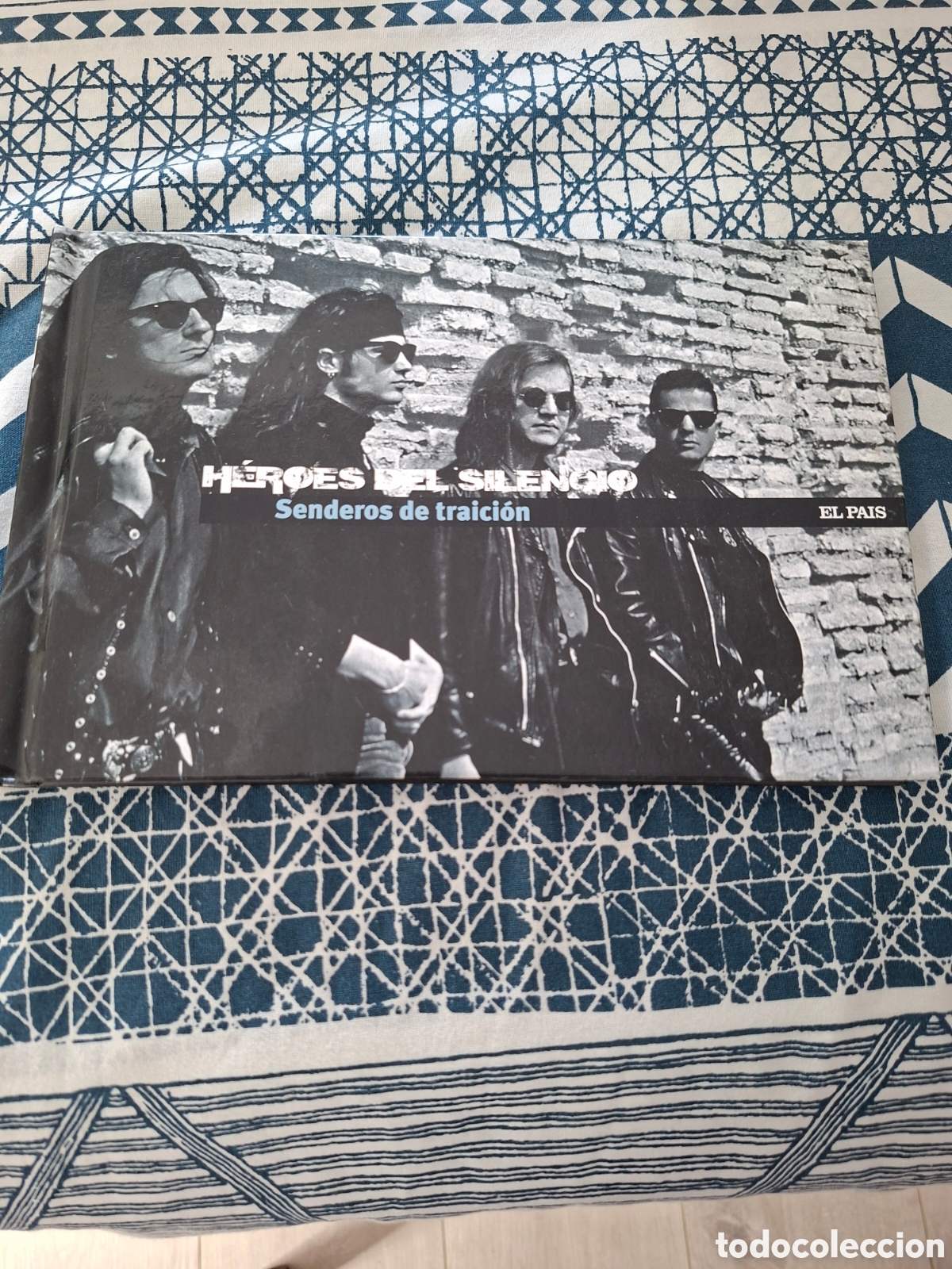 CDs de m&uacute;sica: HEROES DEL SILENCIO. SENDEROS DE TRAICION. (EDICION EL PAIS)