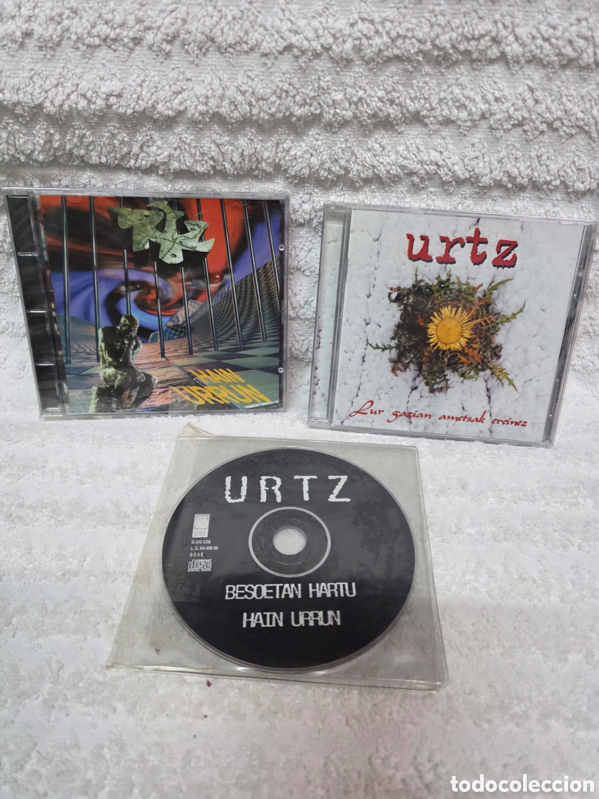 CDs de m&uacute;sica: URTZ / HAIN URRUN- LUR GAZIAN AMETSAK EREINEZ + CD SINGLE PROMO