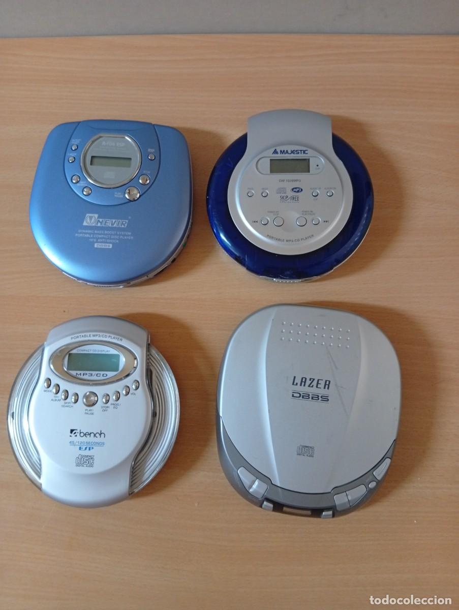 CDs de m&uacute;sica: LOTE DE 4 REPRODUCTORES DE CD PORTATILES