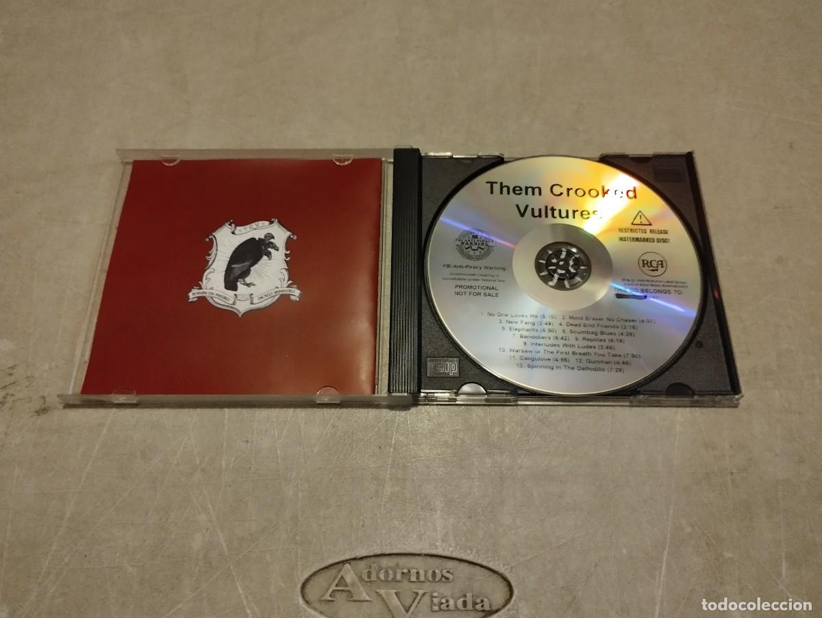CDs de m&uacute;sica: THEM CROOCKED VULTURES CD - Foto 2
