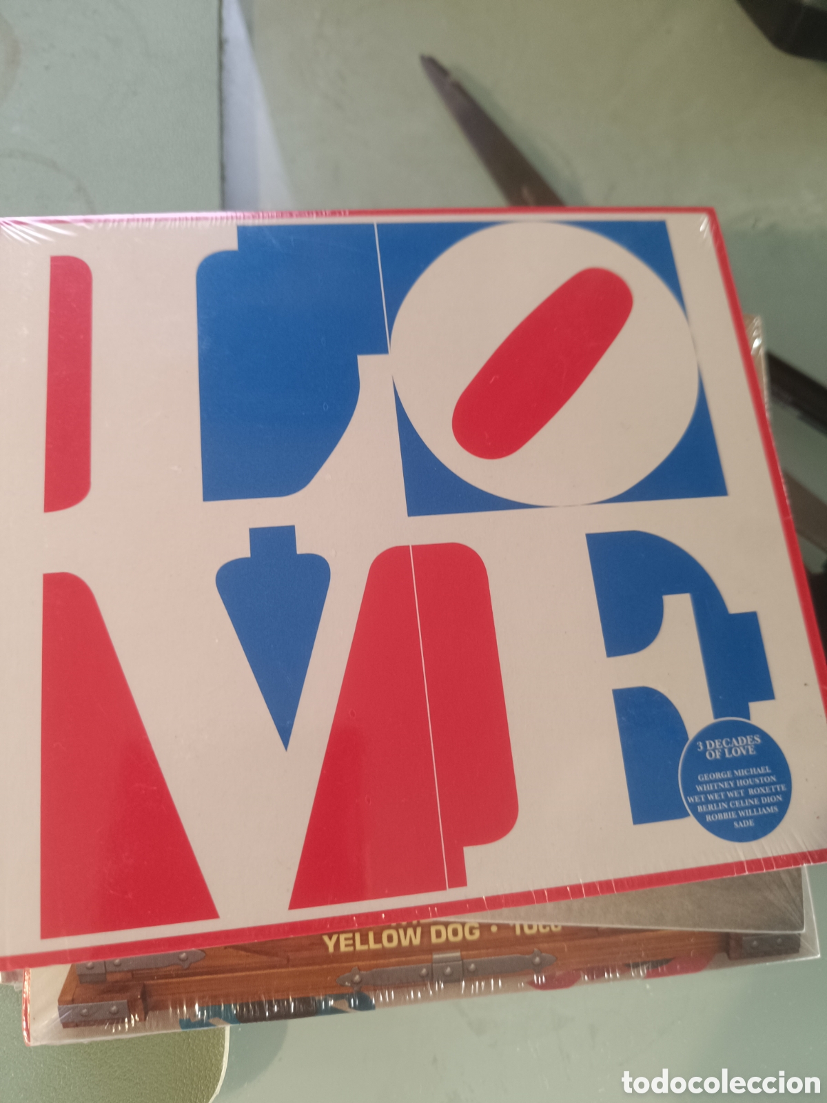 CDs de m&uacute;sica: Love (3xCD, Album, Dig) (Precintado)