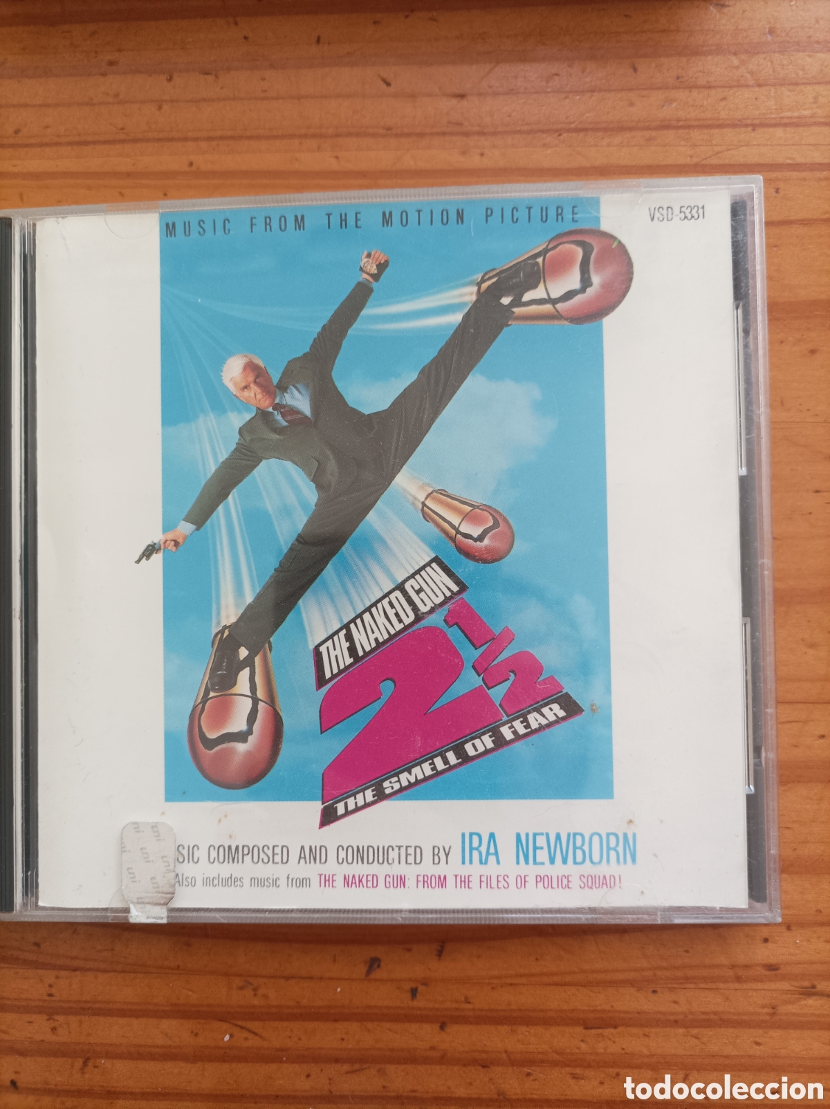 CDs de m&uacute;sica: The naked gun 2 1/2 the smell of fear. Ira newborn. Cd.