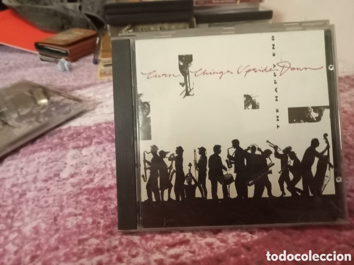 CDs de m&uacute;sica: The Happy end turn things