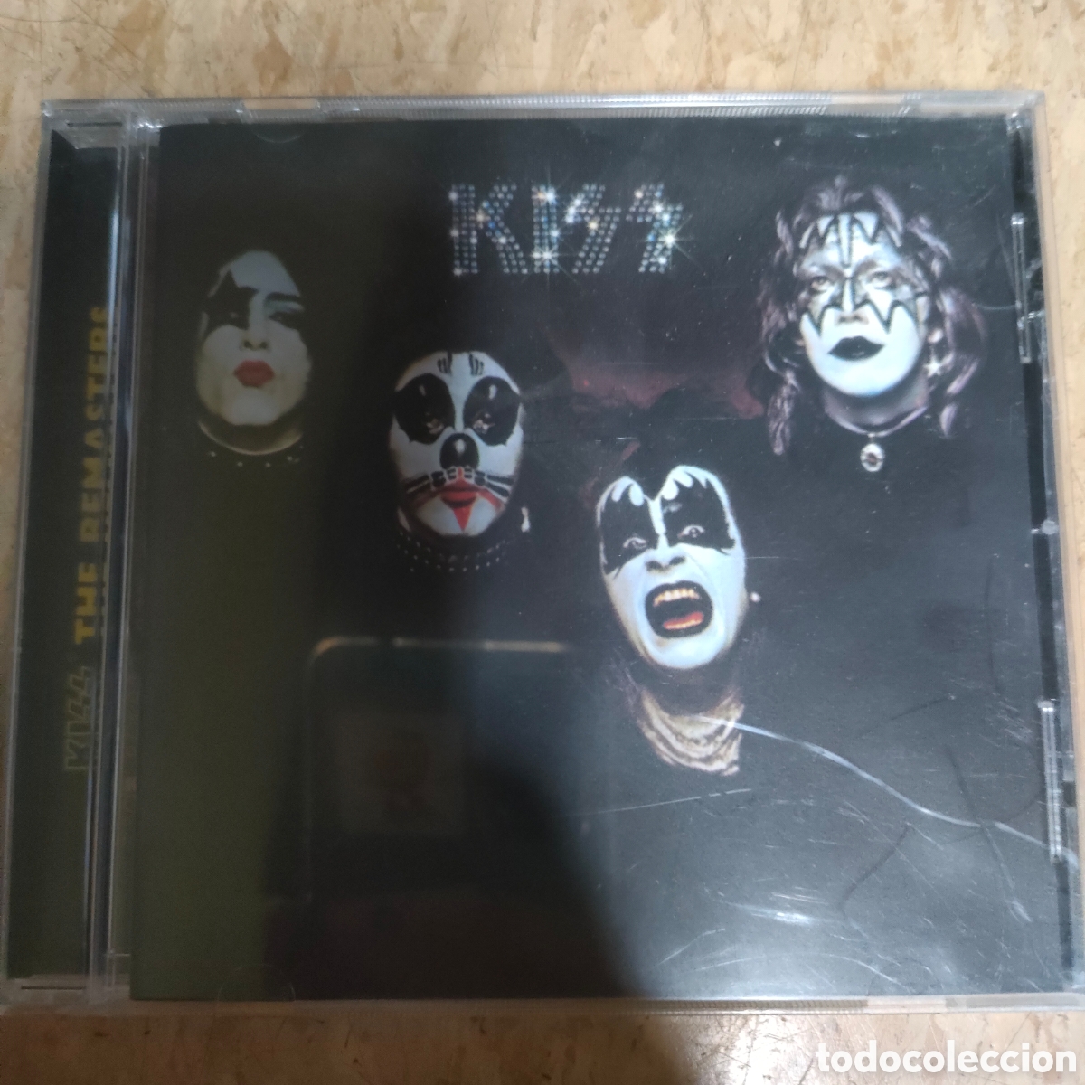 CDs de m&uacute;sica: KISS self titled album remastered