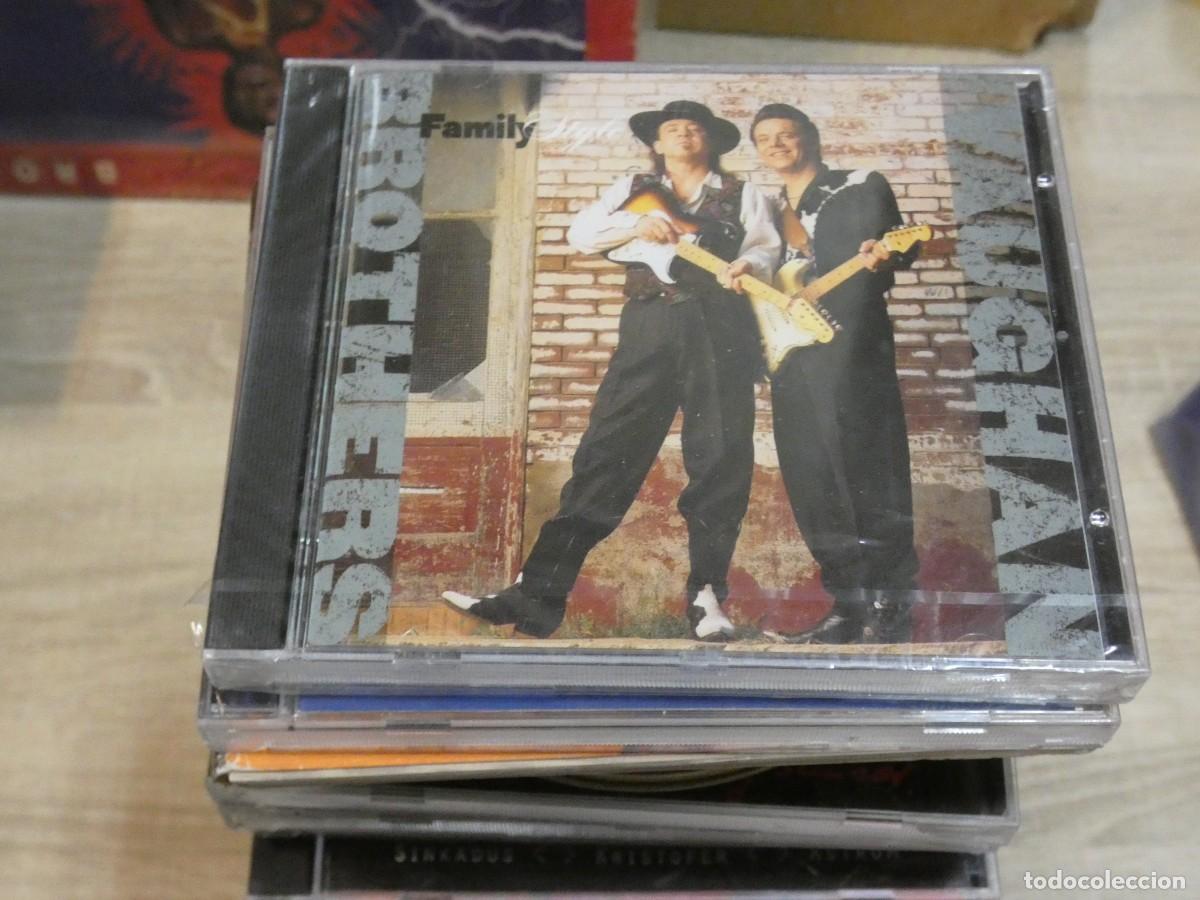 Music CDs: ARKANSAS1980 LOTT771 CD MUY BUEN ESTADO VAUGHAN BROTHERS