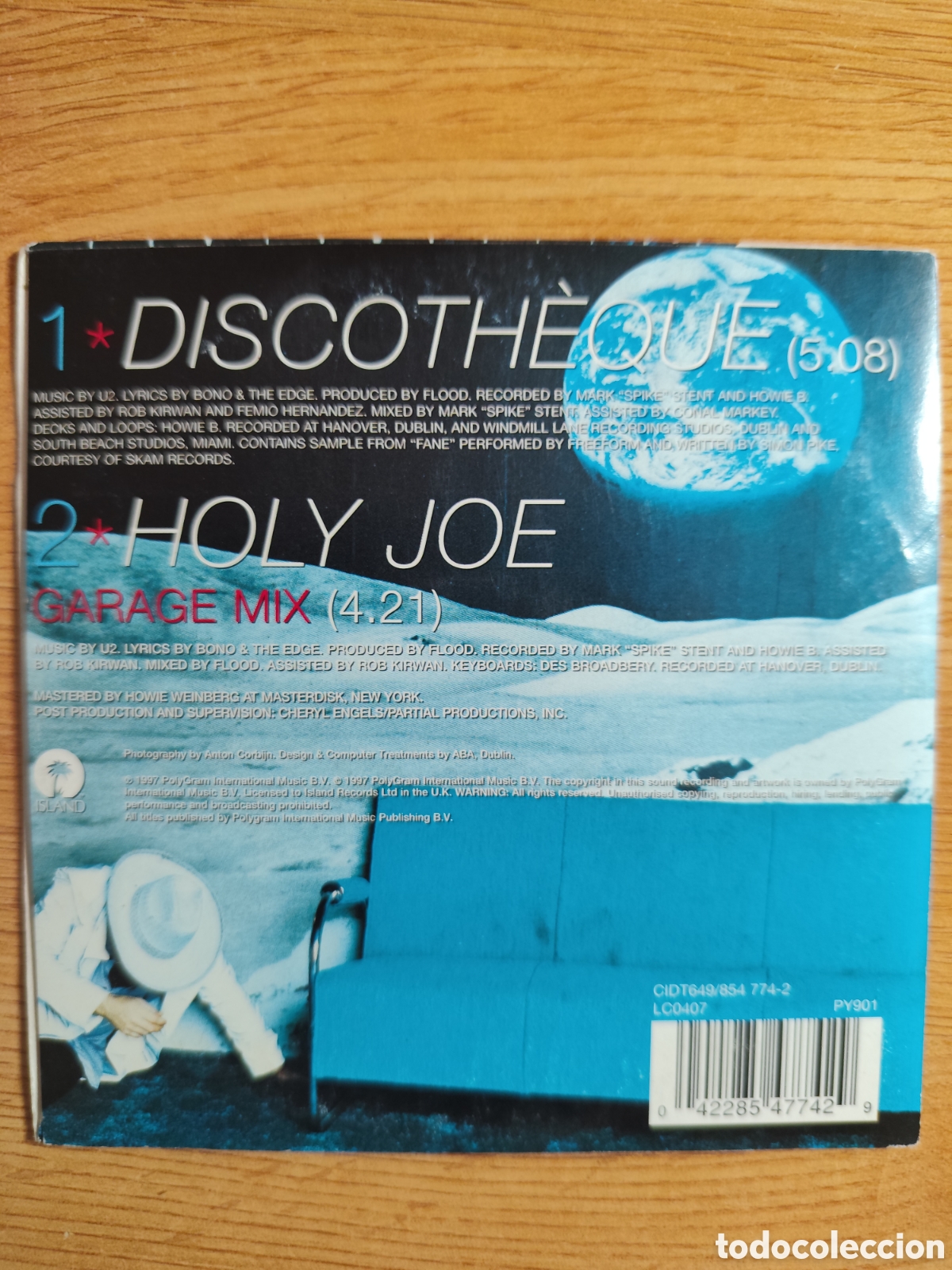 CDs de m&uacute;sica: U2. Discotheque / Holy Joe - Foto 2