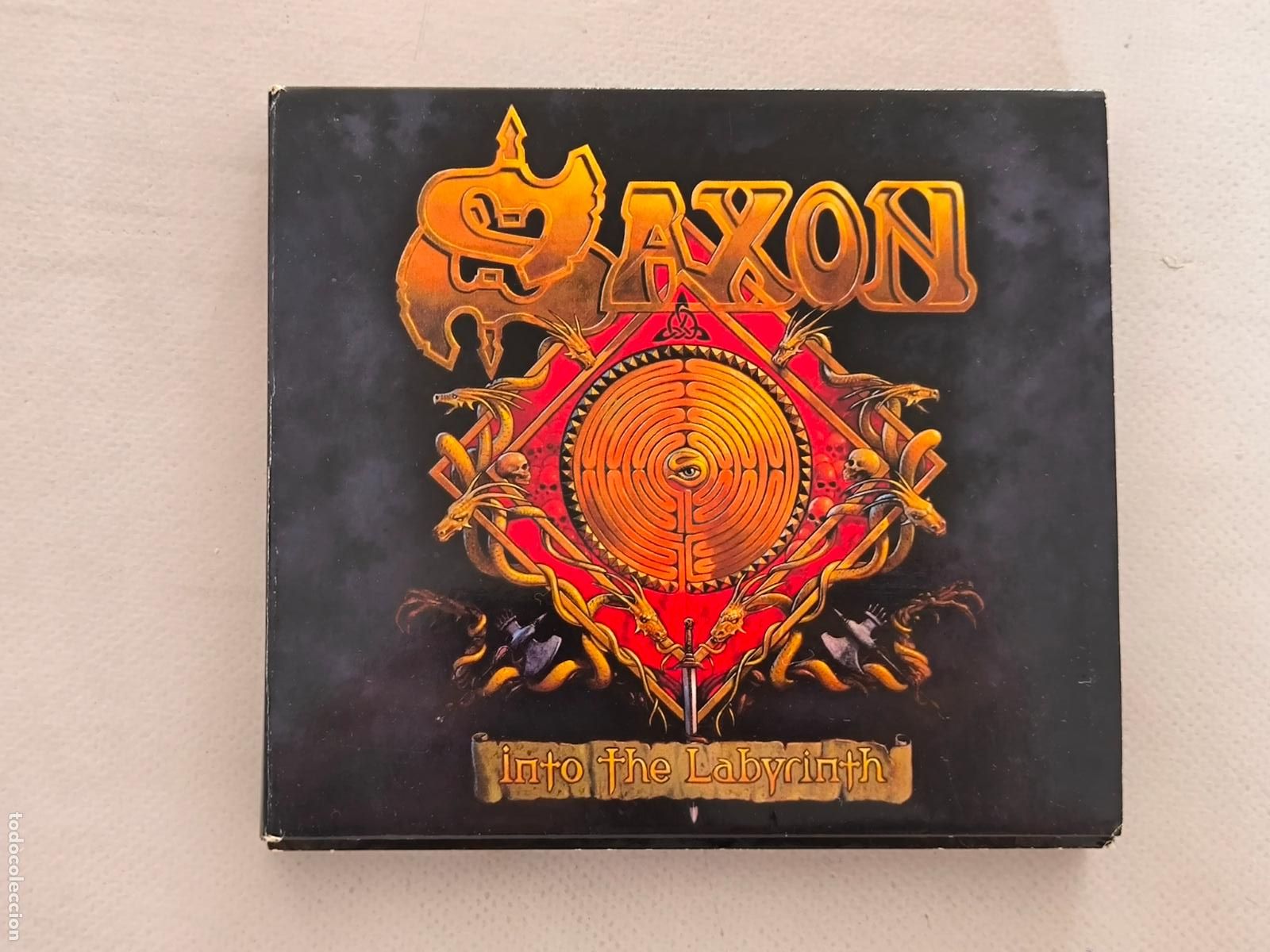 CDs de m&uacute;sica: CD + DVD SAXON - INTO THE LABYRINTH - 2 DISCOS (281)