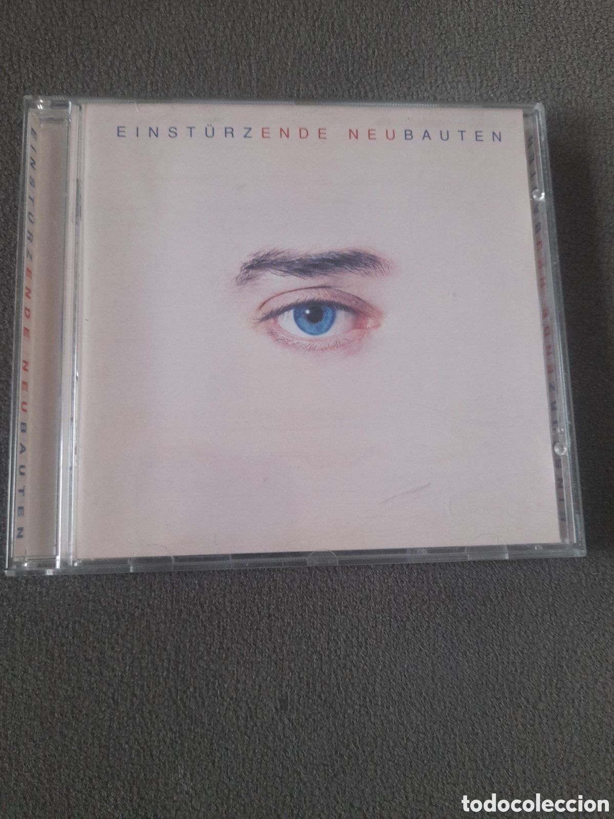 CDs de m&uacute;sica: Einst&uuml;rzende neubauten