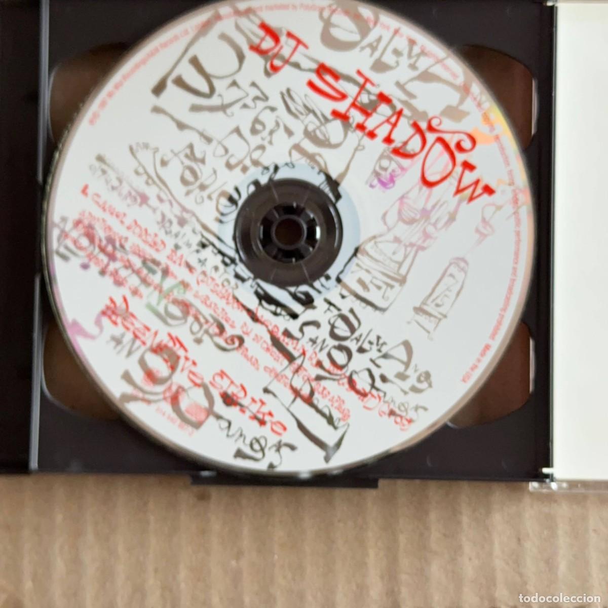 CDs de m&uacute;sica: DJ Shadow &rdquo;Preemtive Strike&rdquo; 2CD - Foto 4
