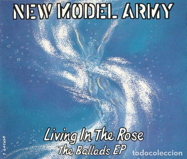 Musik-CDs: New Model Army &ndash; Living In The Rose - The Ballads EP (CD, Epic 659249 2)