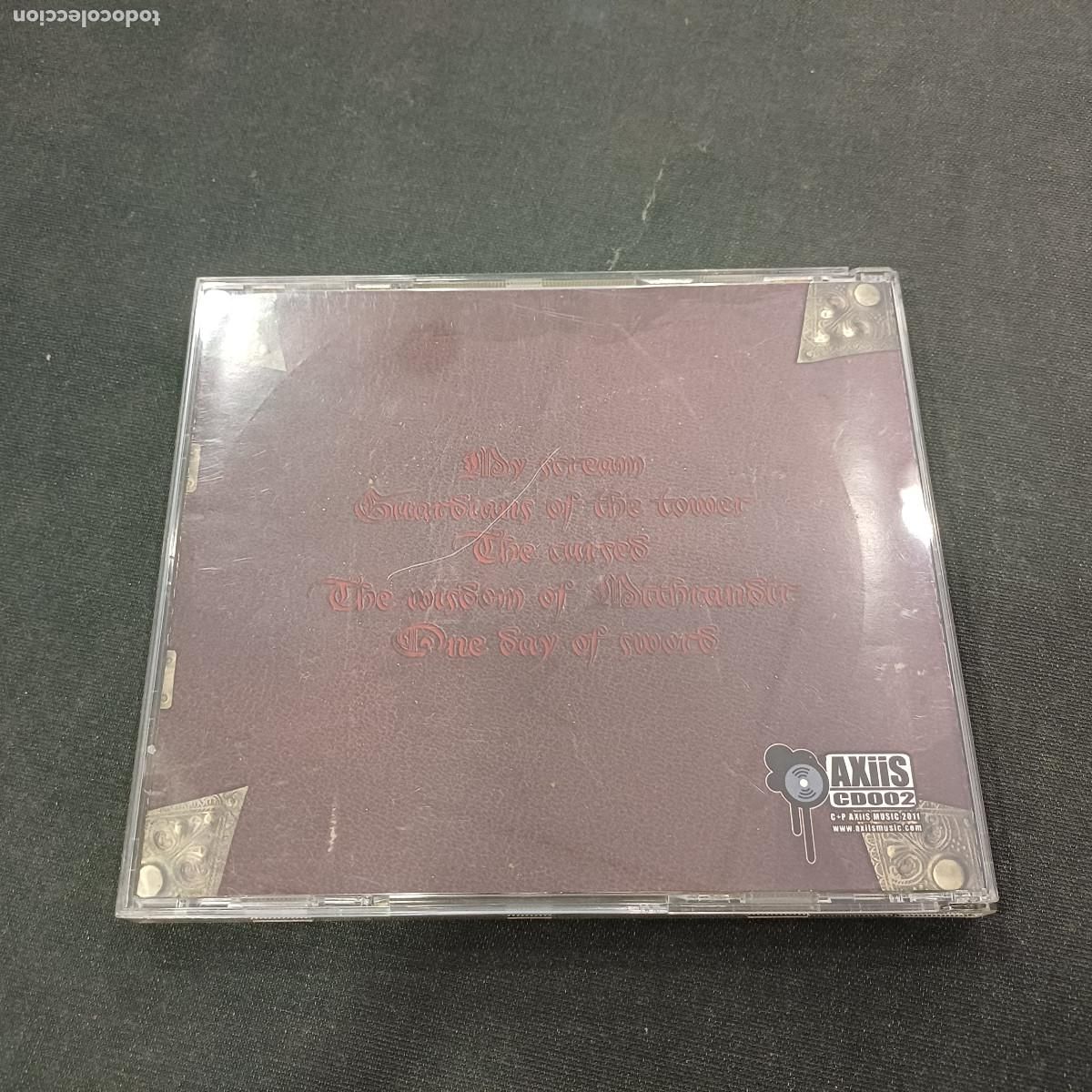 CDs de m&uacute;sica: SCREAMING BANSHEE/THE CHRONICLES/CD METAL. - Foto 3