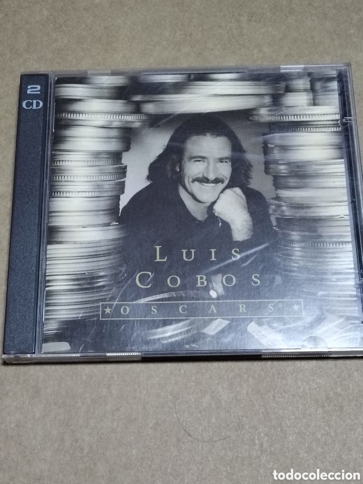 CDs de m&uacute;sica: Oscars, una obra musical grabada por el director de orquesta y compositor espa&ntilde;ol Luis Cobos