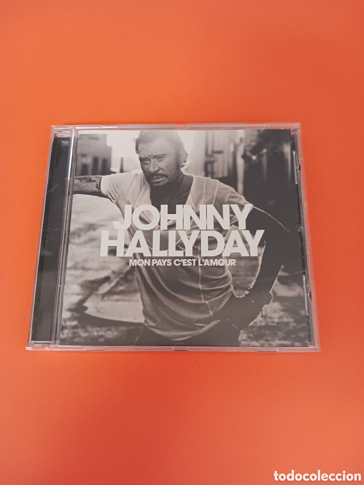Music CDs: Johnny Hallyday, Mon pays c'est l' amour CD