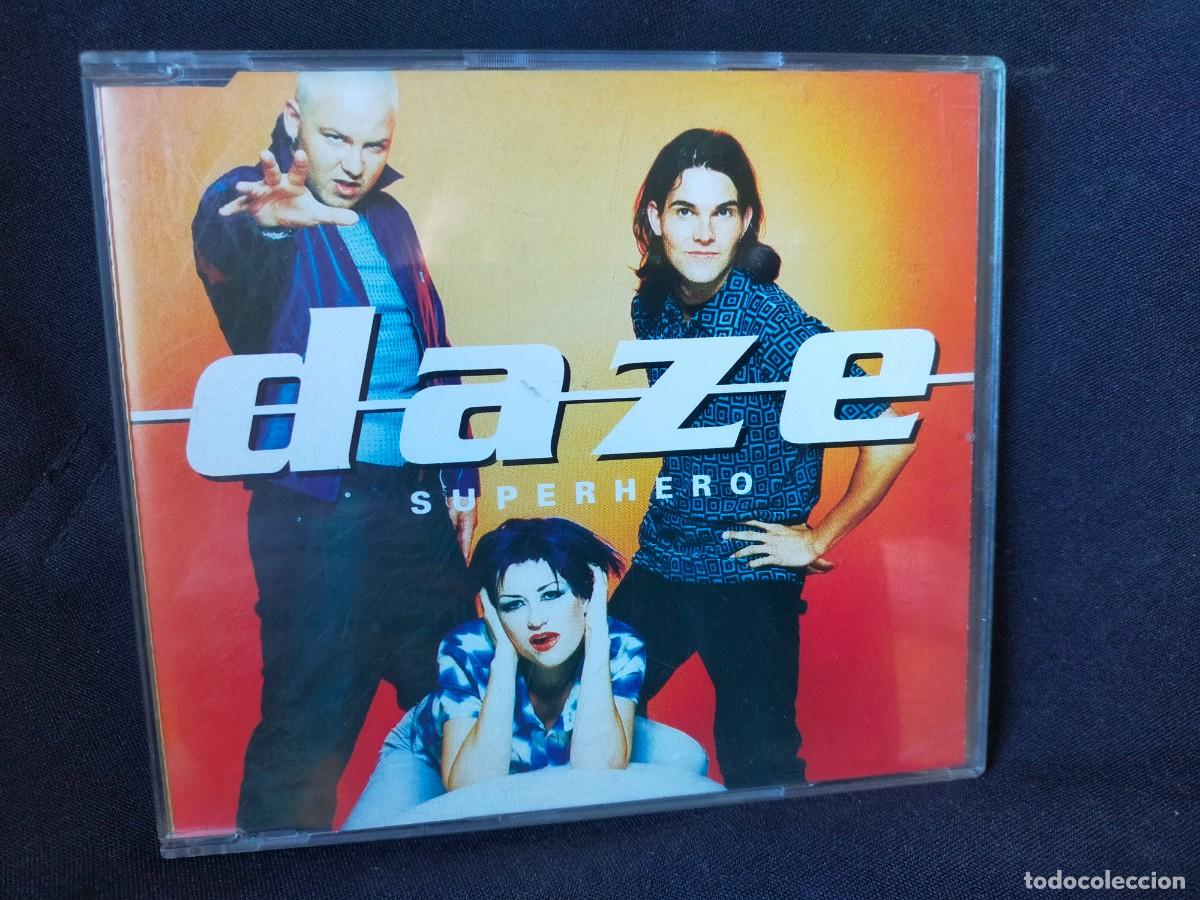CDs de m&uacute;sica: DAZE. SUPERHERO. SINGLE. 2 TEMAS. - Foto 1