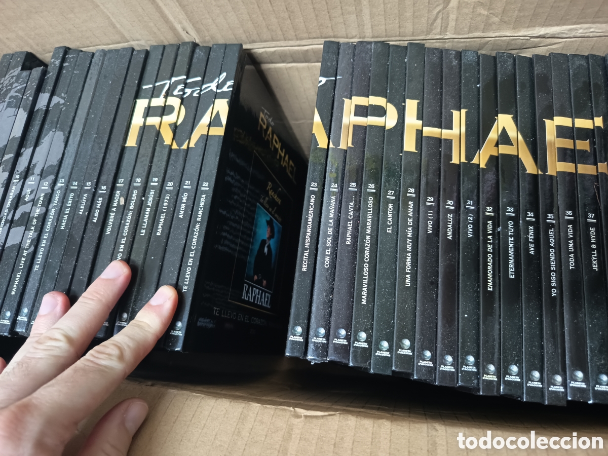 CDs de m&uacute;sica: Enciclopedia tomos 45 libros y CD TODO Raphael - Foto 4