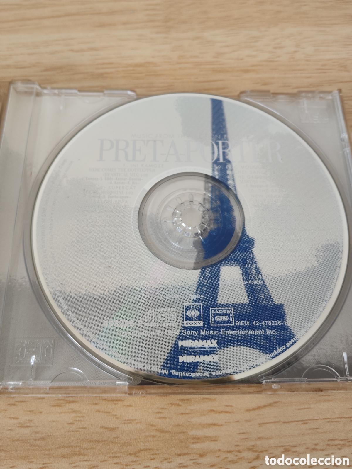 CDs de m&uacute;sica: CD BSO Pret-A-Porter (1994) U2 Cranberries - Foto 3