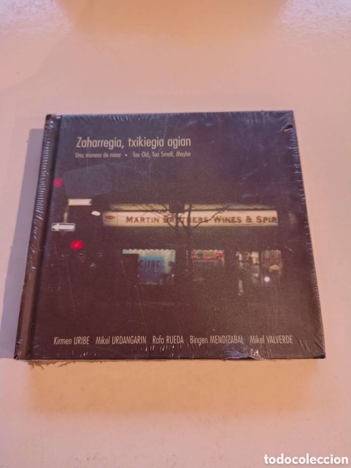 CDs de m&uacute;sica: ZAHARREGIA, TXIKIEGIA AGIAN CD LIBRO ( 2003 GAZTELUPEKO HOTSAK ) NUEVO PRECINTADO EUSKADI URIBE RUED