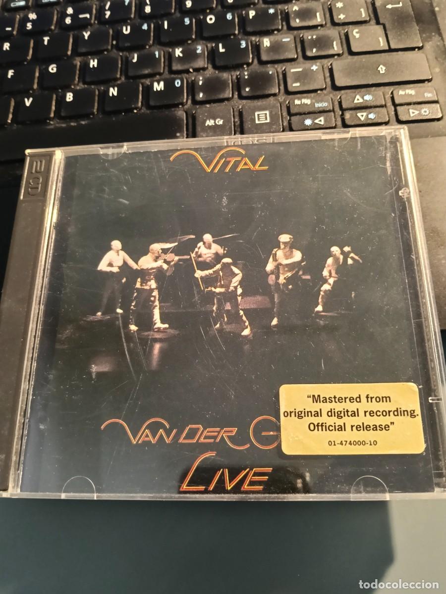 CDs de m&uacute;sica: RAR 2 CD'S. VITAL. VAN DER GRAAF LIVE. MASTERED. STICKER