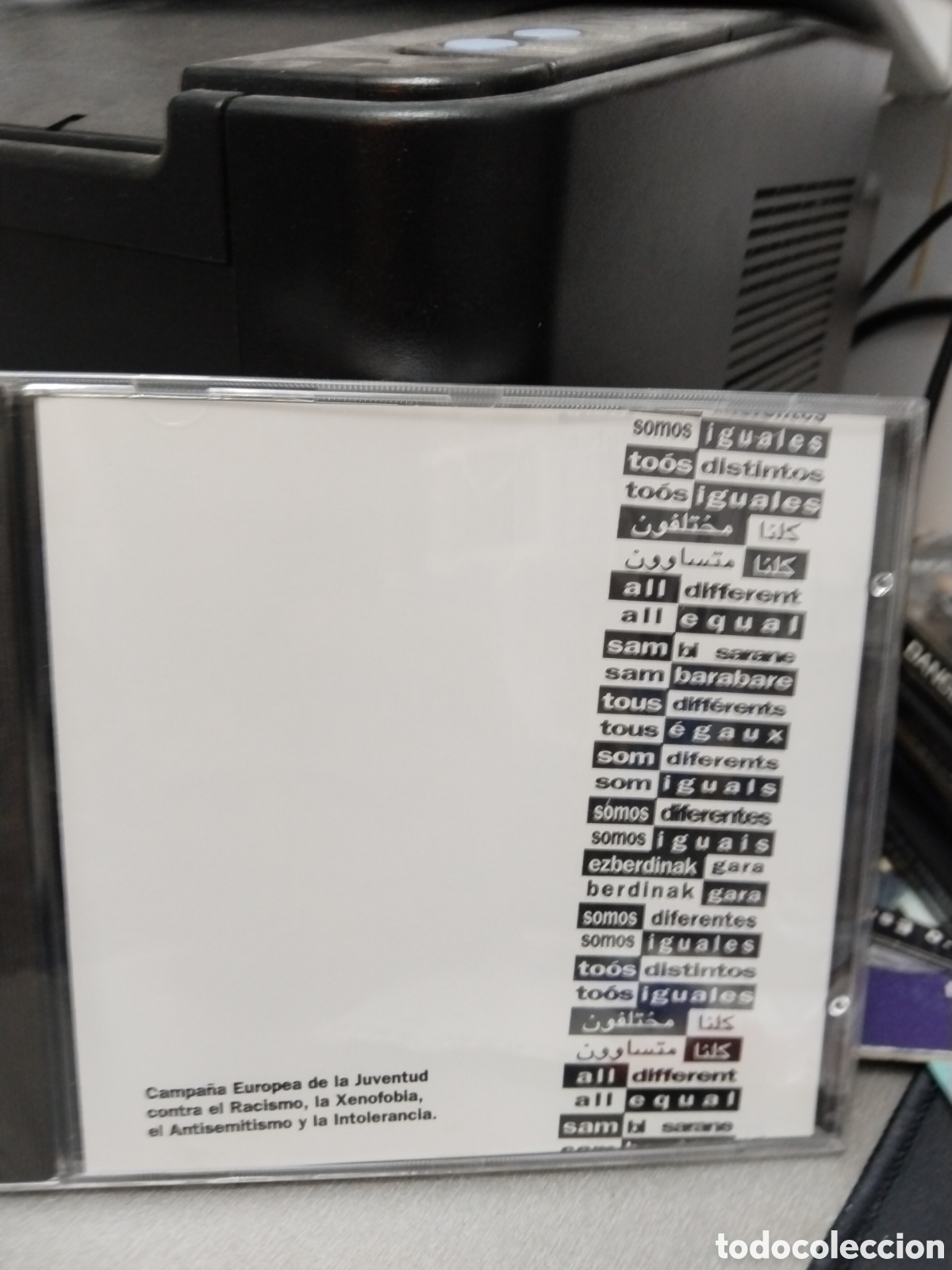 CDs de m&uacute;sica: Somos diferentes somos iguales cede juventud rubia contra racismo y la intolerancia