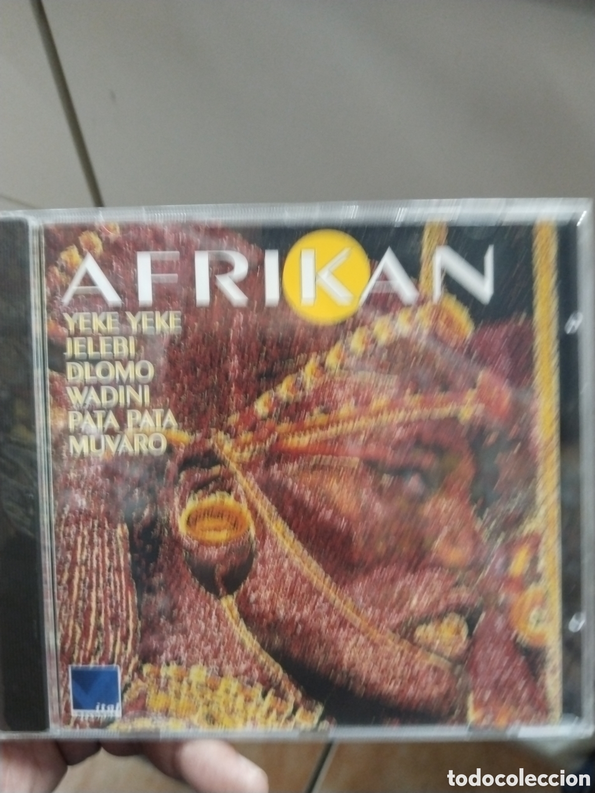 CDs de m&uacute;sica: Afrikan CD diecis&eacute;is canciones - Foto 1
