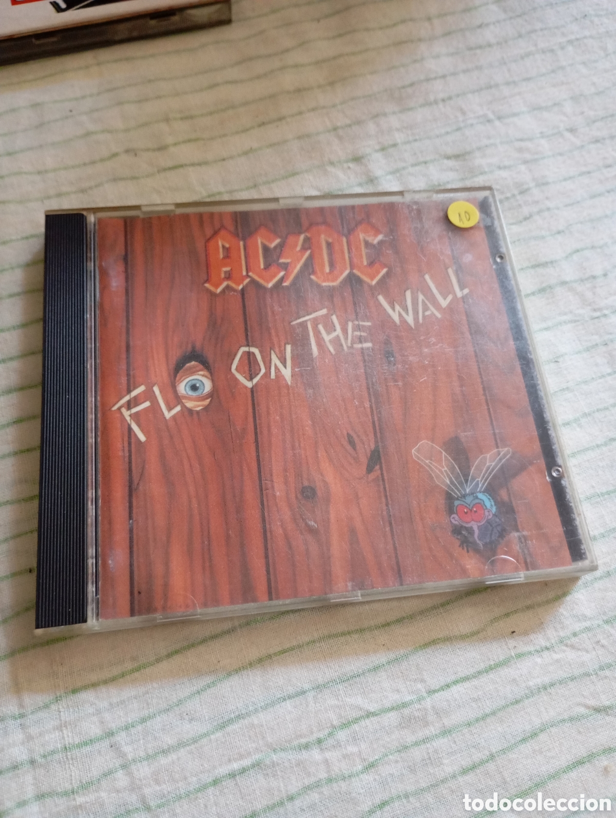 CDs de m&uacute;sica: CD AC/DC - Fly on the wall