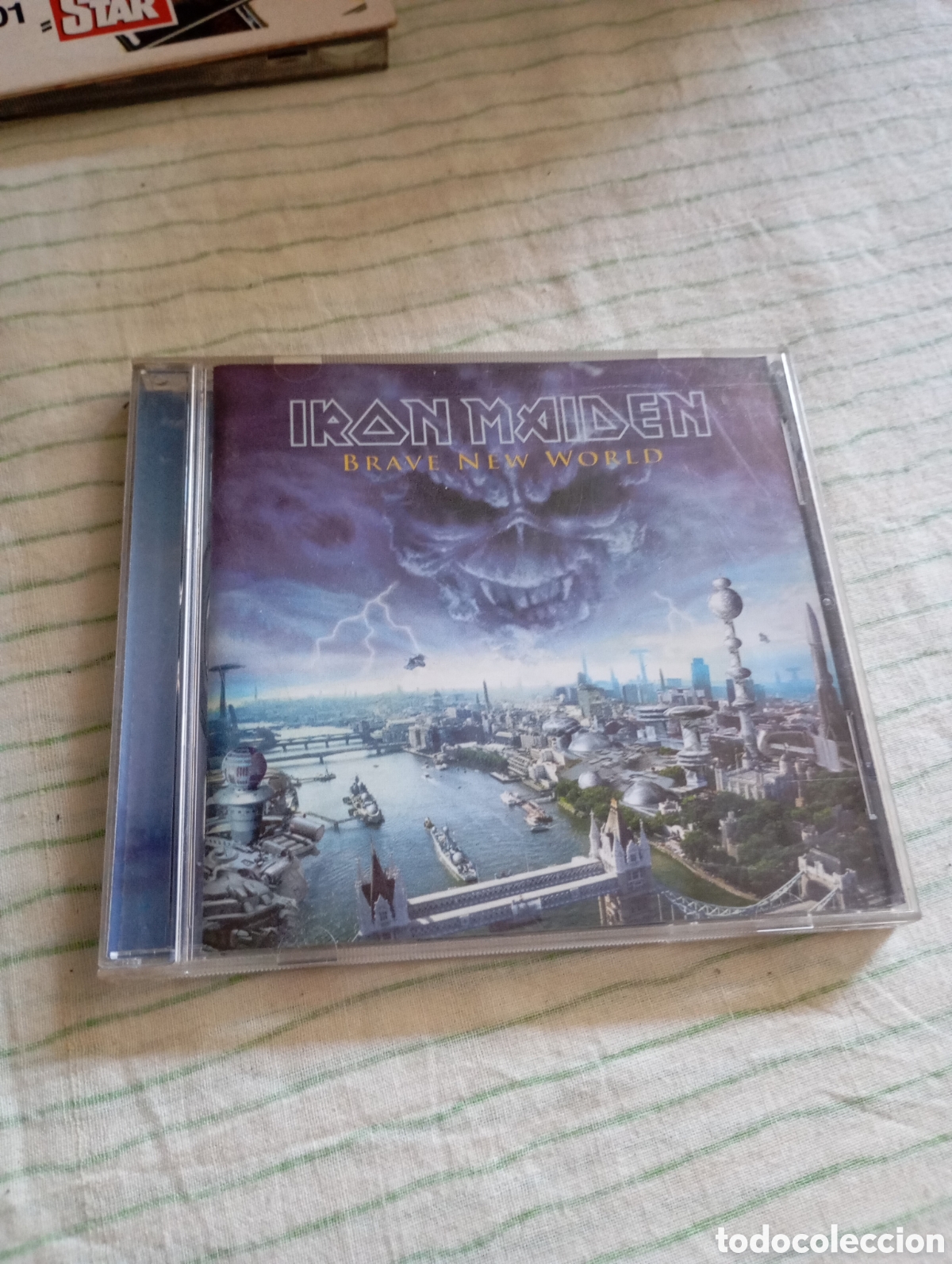 CDs de m&uacute;sica: CD Iron Maiden - Brave New world
