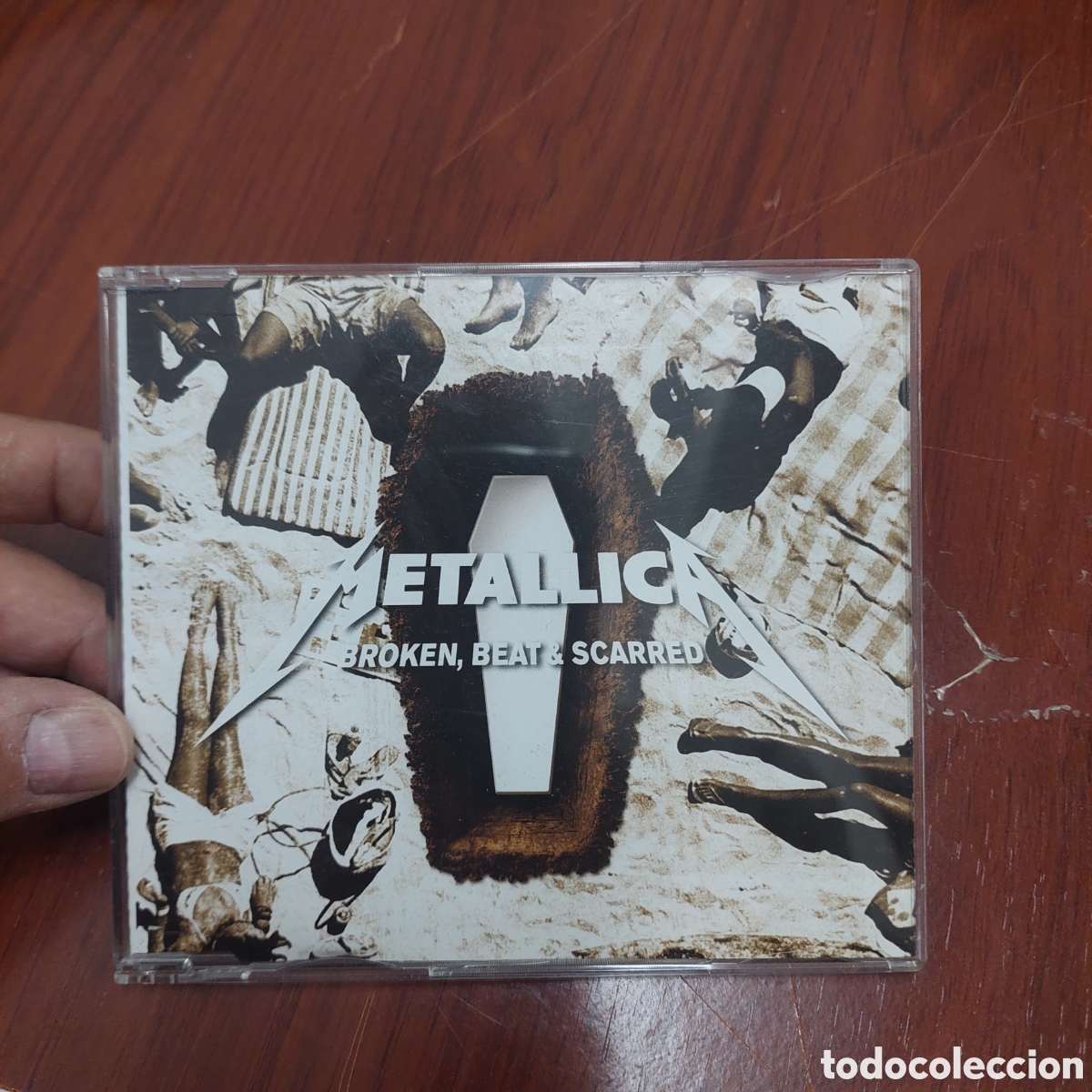 CDs de m&uacute;sica: CD Broken, Beat & Scarred. - Foto 1