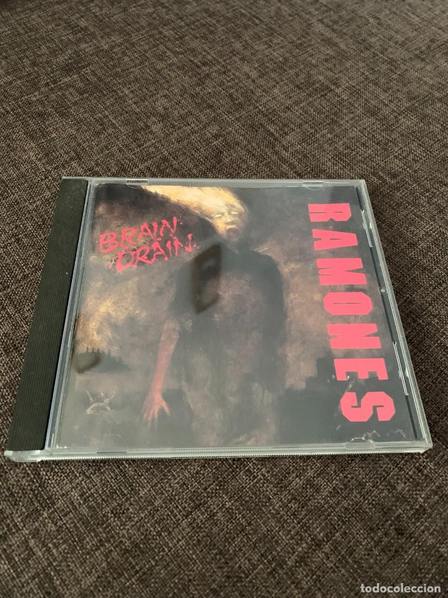 CDs de m&uacute;sica: CD. THE RAMONES. BRAIN DRAIN. BUENA CONSERVACION