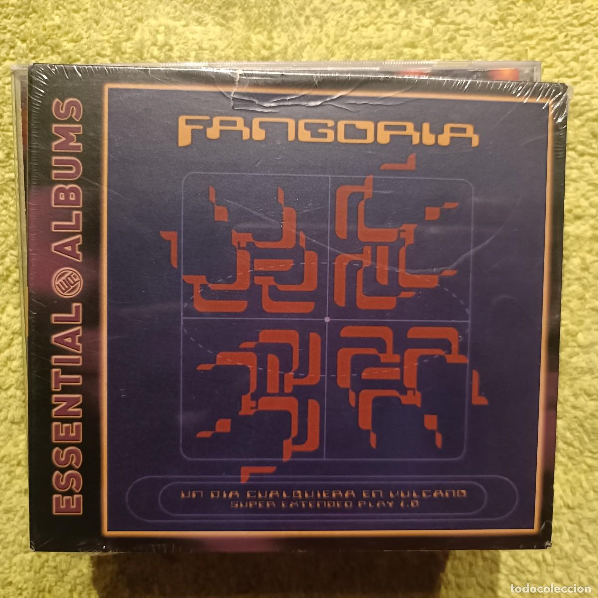 CDs de m&uacute;sica: Fangoria - Un d&iacute;a cualquiera en Vulcano - Essential Albums - CD. (Precintado)
