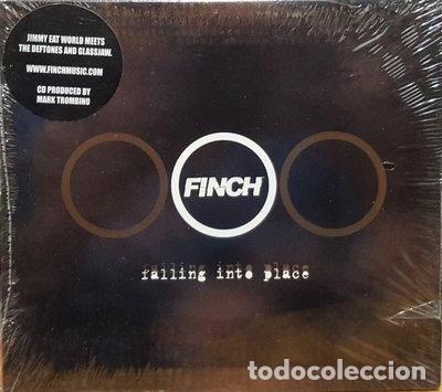 CDs de m&uacute;sica: Falling Into Place- 0042286096124 - Foto 1