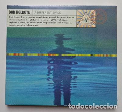 CDs de m&uacute;sica: A Different Space- 0657036103023 - Foto 1