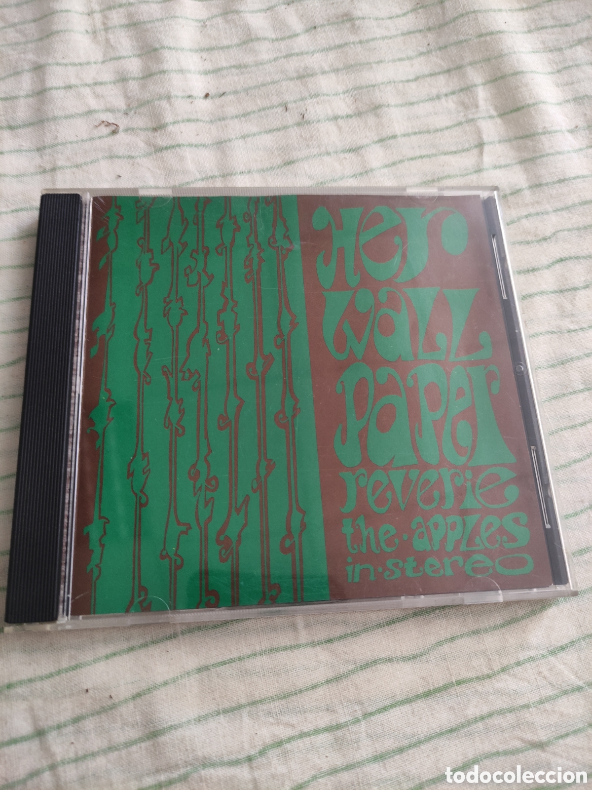 CDs de m&uacute;sica: CD The apples in stereo - Her wallpaper reverie