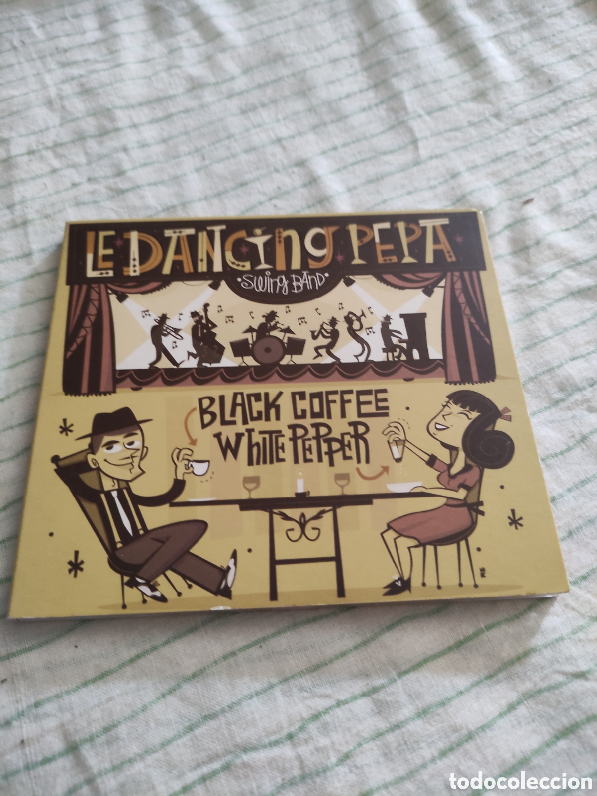 CDs de m&uacute;sica: CD Le dancing Pepa swing band - Blak coffee white pepper